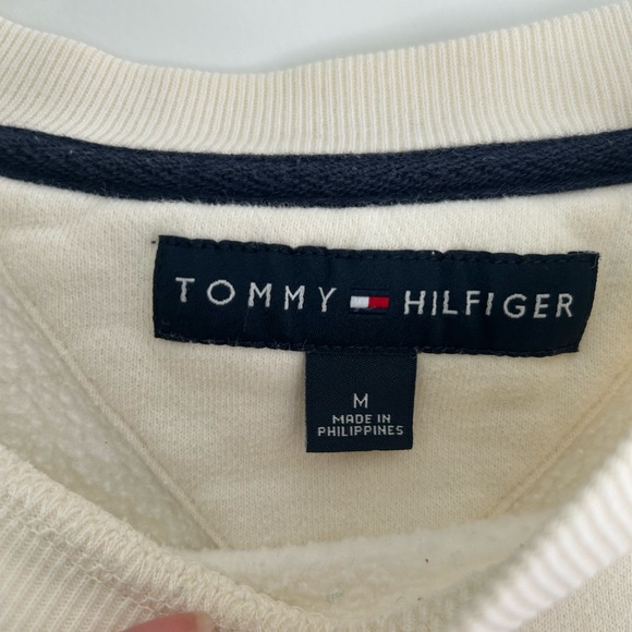 Tommy Hilfiger Women's Cream Sweater - Picture 3 of 5